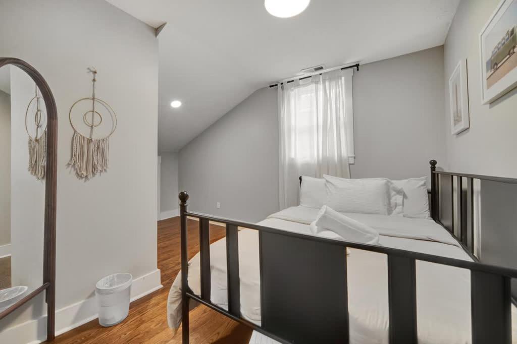 Lavish Flat W King Bed In Near Dt Food & Shops Louisville